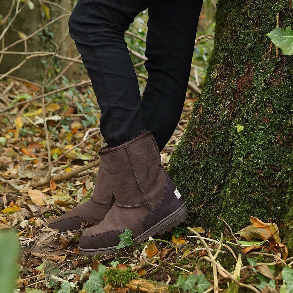 Short Outdoor Classic Sheepskin Boots - Discontinued Sizes ...