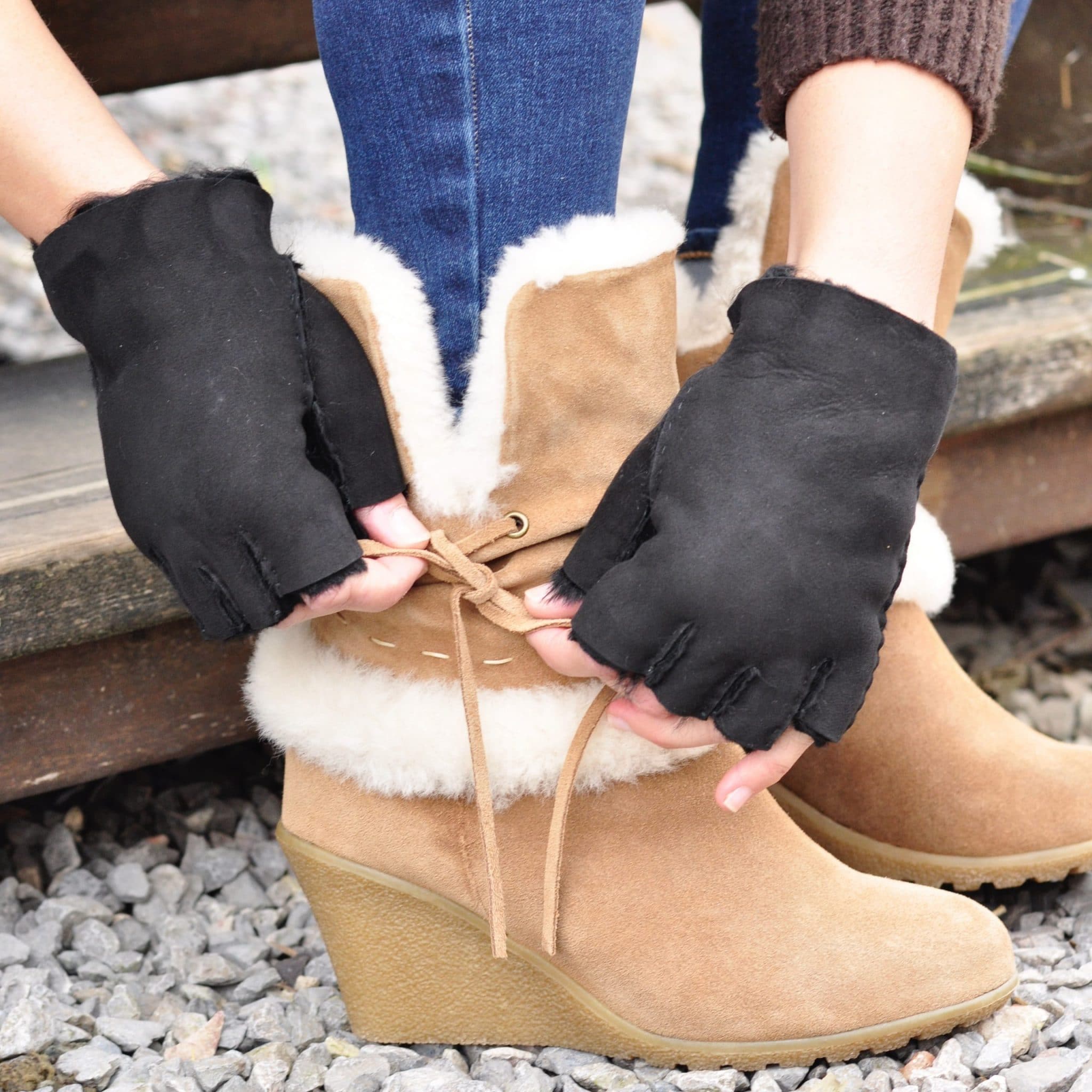 Somerset Sheepskin Fingerless Gloves for Ladies Sheepskin.co.uk