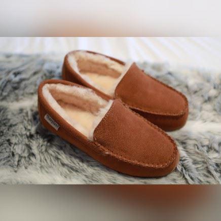 Narrow Fit Ashley Sheepskin Slippers 