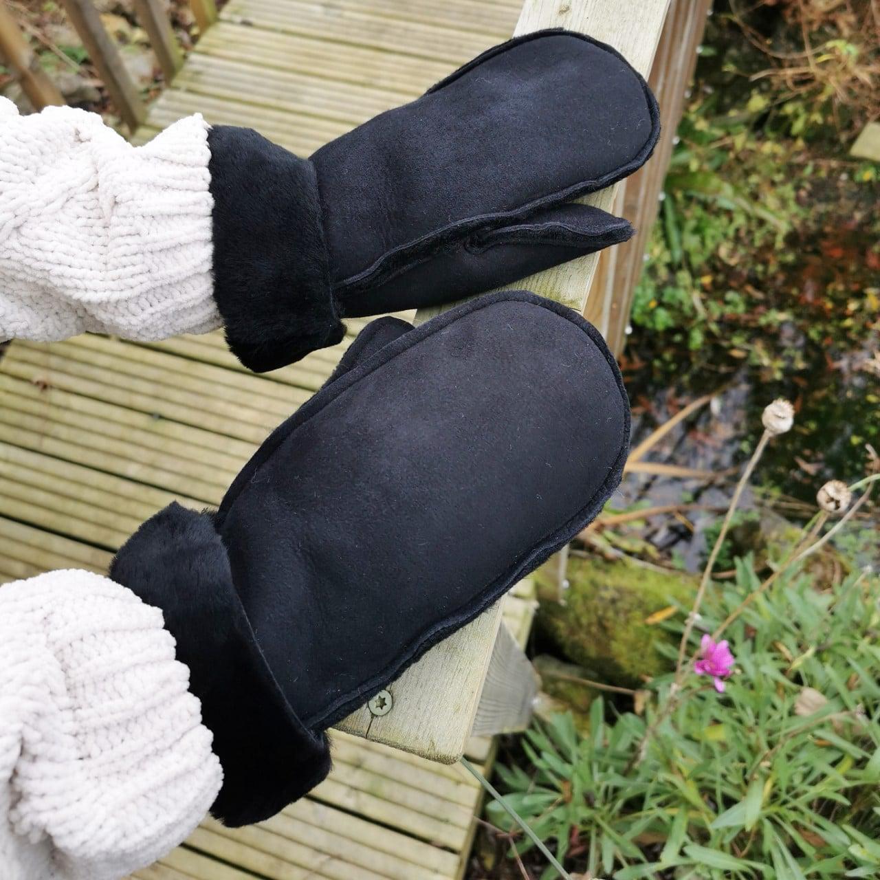 Ladies British Sheepskin Mittens Sheepskin.co.uk