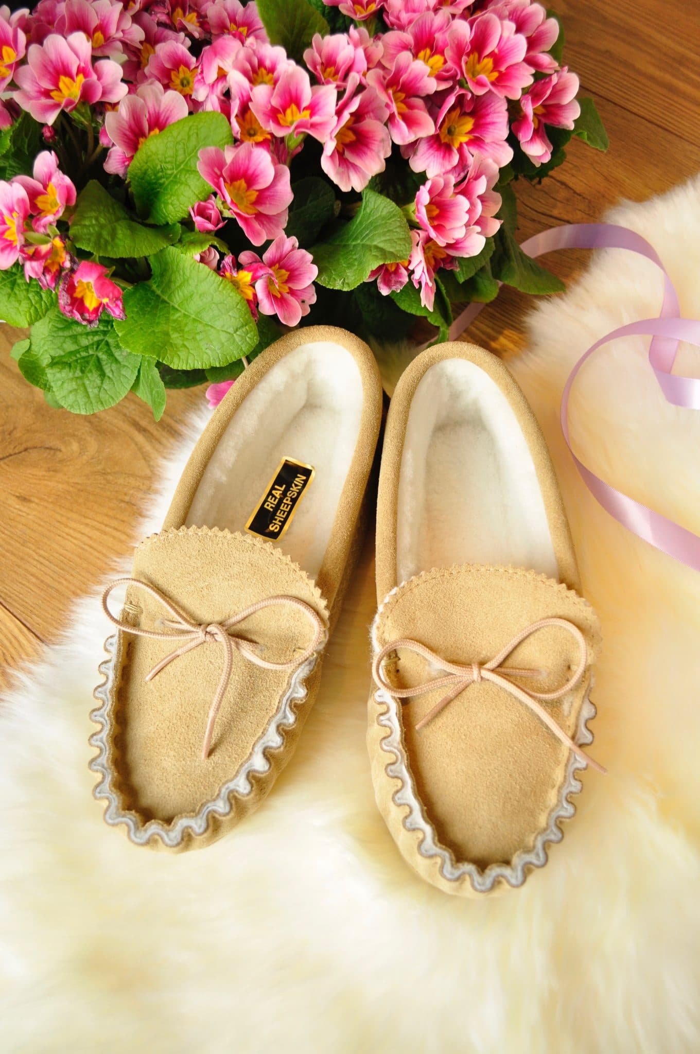 mens sheepskin moccasins uk