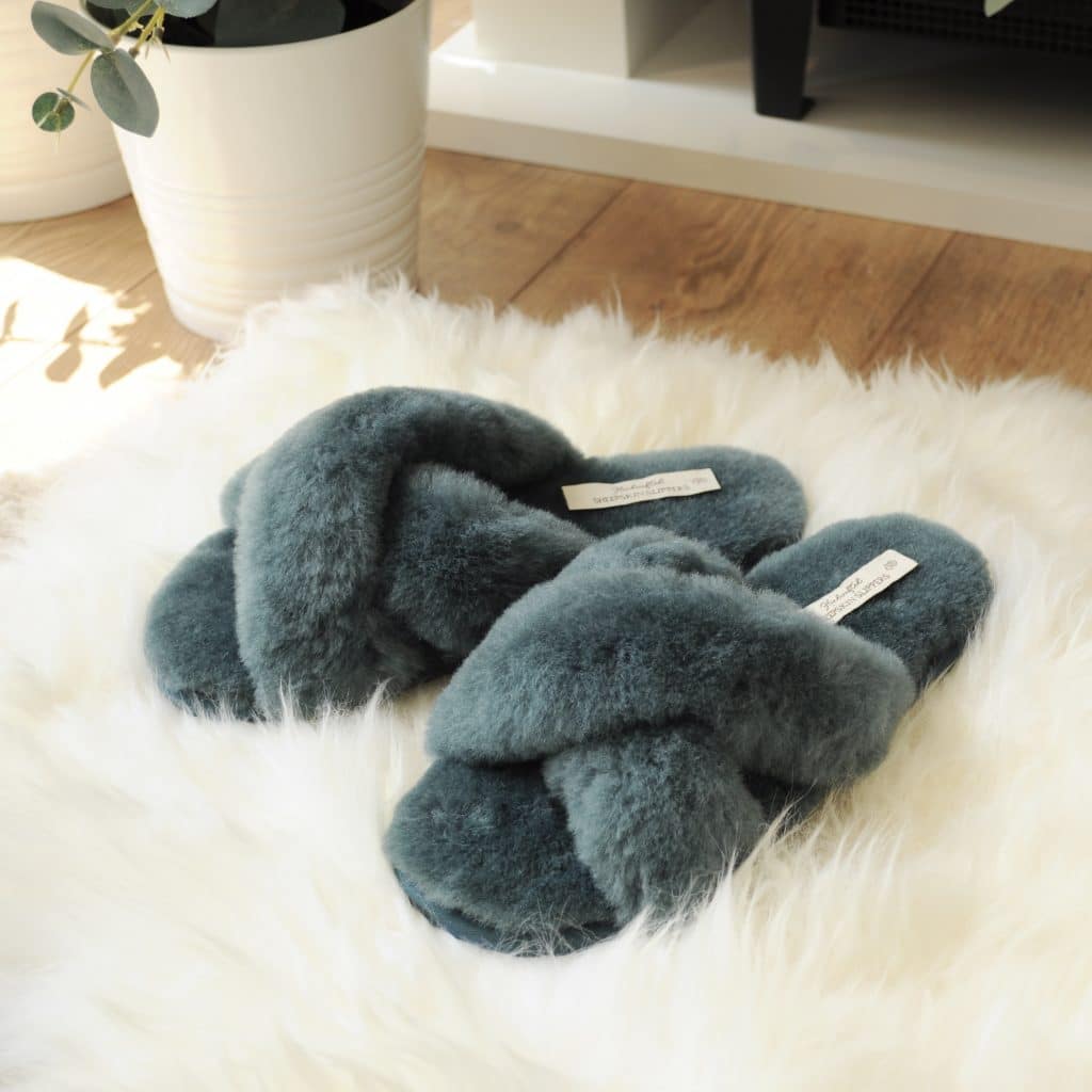 Sheepskin sliders clearance