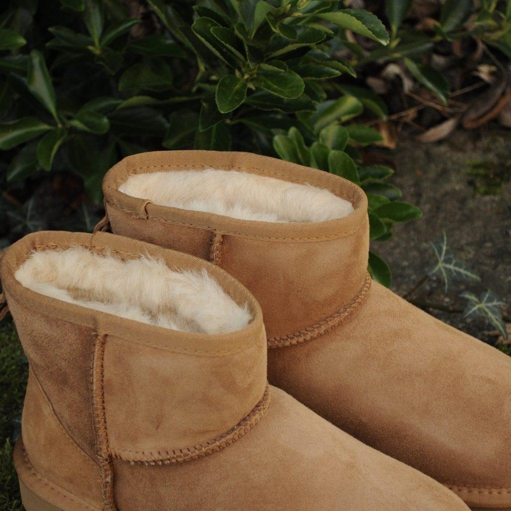 Short on sale shearling boots